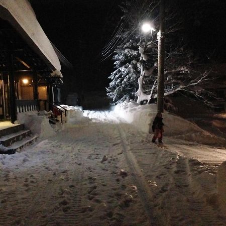 Ski-In, Ski-Out Iwatake Apartments Hakuba Luaran gambar