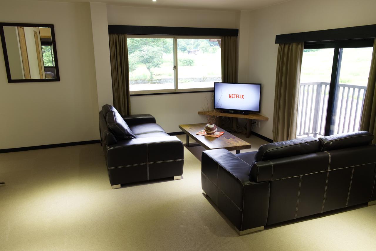 Ski-In, Ski-Out Iwatake Apartments Hakuba Luaran gambar
